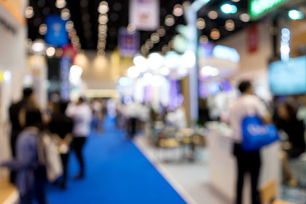 101 things you should bring to a trade show